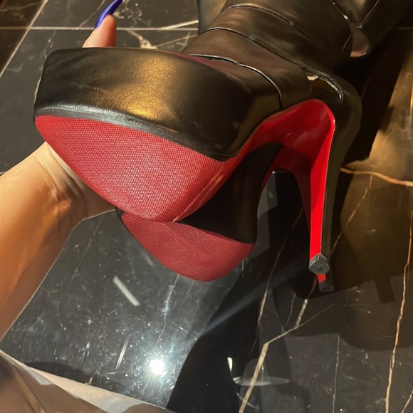 Christian Louboutin Bandita Boots - Picture 5 of 13